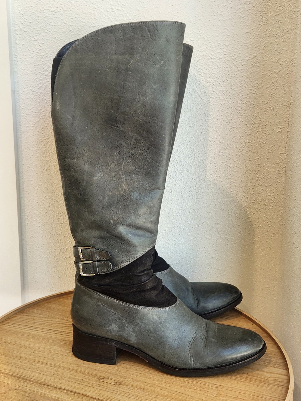 Cordani Gray Over-the-Knee Leather Boots with Buckle Detail EU 38.5 Or US 7.5-8 - Picture 8 of 12